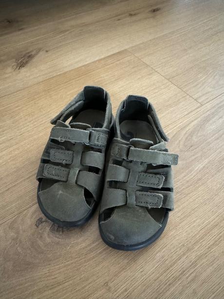 Sandálky ecco, ecco,22