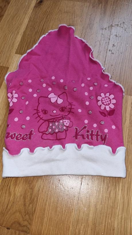Ciapka hello kitty, 116