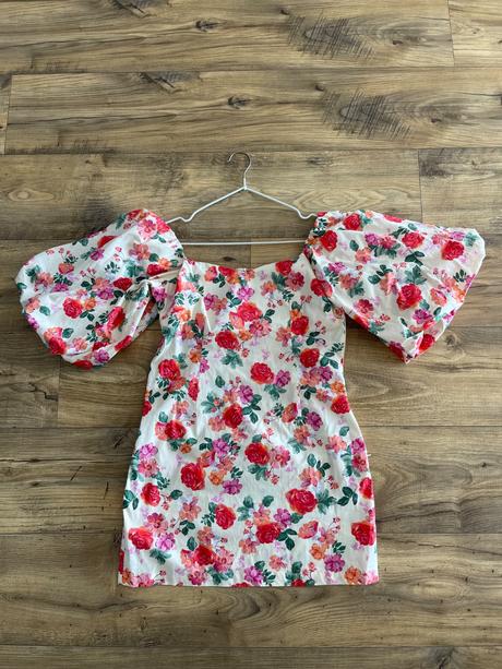 Šatičky zara, zara,s