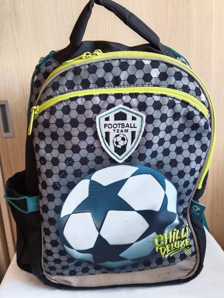 Školský batoh topgal futbalovy motív + peračník (2,