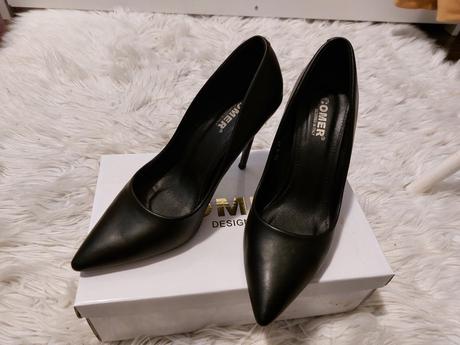 Čierne lodičky, 39