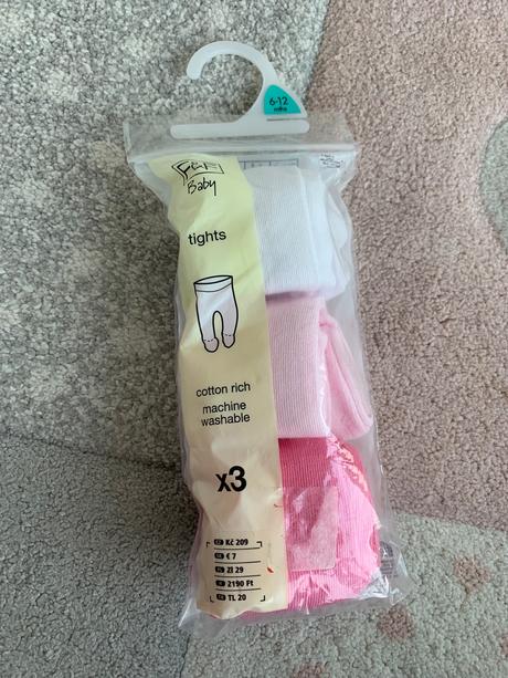 Dievcensky balik oblecenia 74-80, 68–80