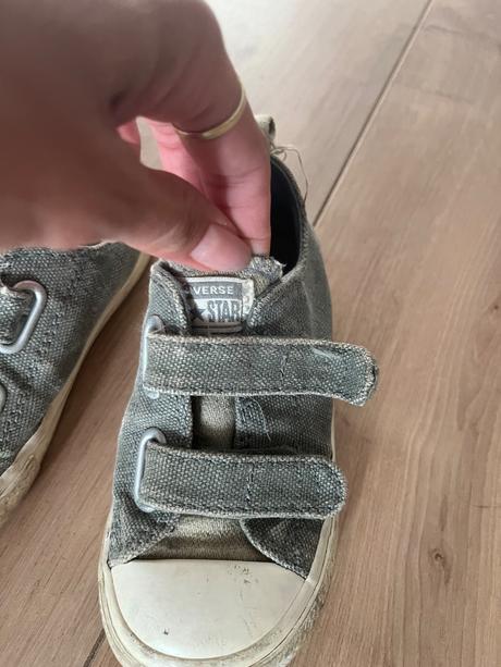 Converse, converse,24