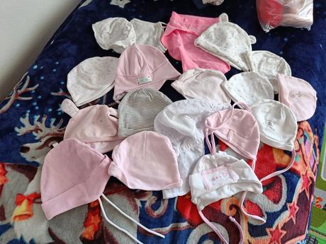 Balík oblečenia dievčatko veľkosť 0-3 mesiace, 50–62