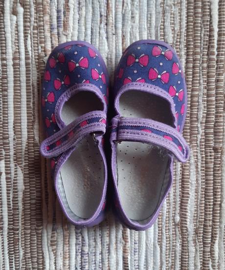 Papučky, nazo,25