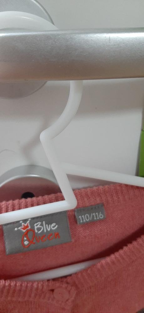 Krásny svetrik s maslickou, 116