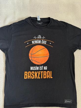 Pekné tričko basketbal, s