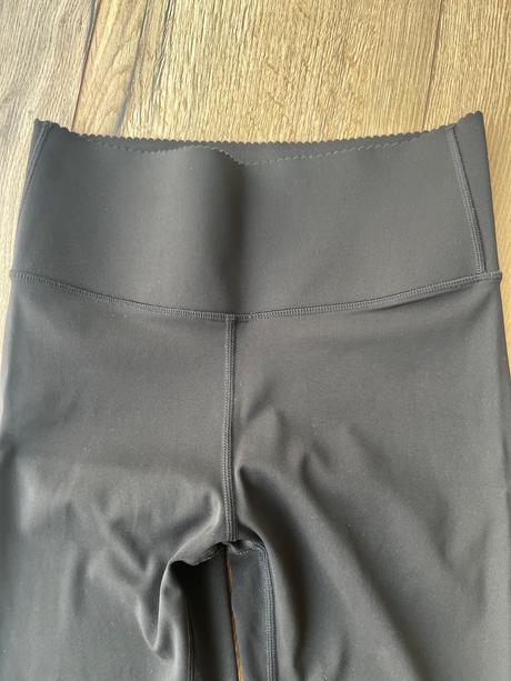 Shaping funkcne leginy, h&m,s