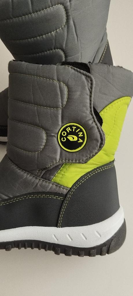 Chlapčenské snehule, 33