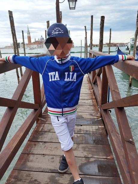 Italia mikina 128, 128