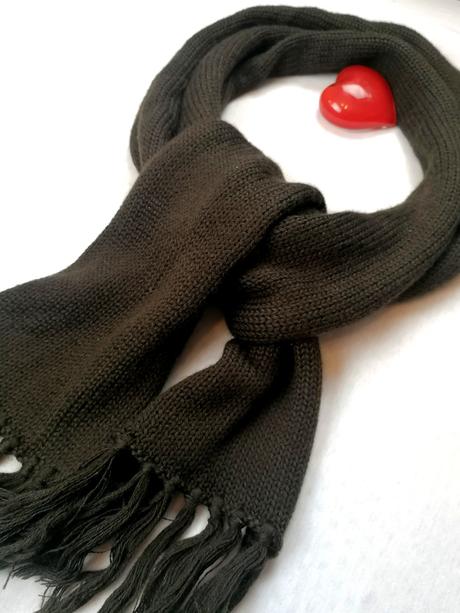 Hnedý šál zo zmesi merina, m