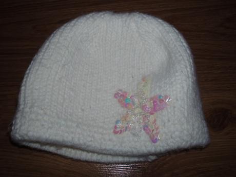 Dievčenská čiapka, 104