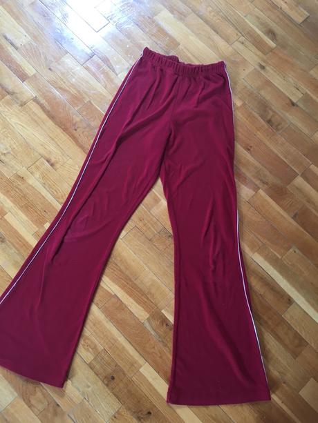 Červene tepláky, 164