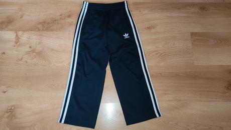 Športové teplaky, adidas,122