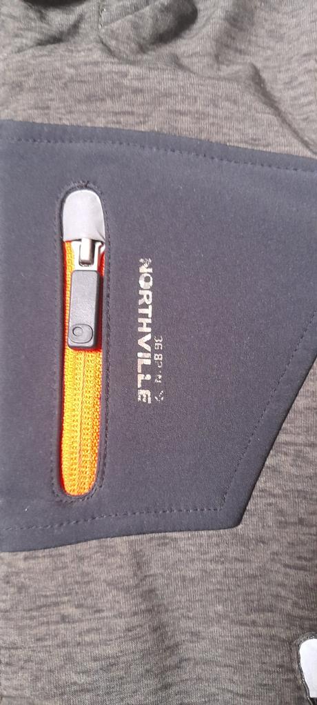 Softshelova bunda, c&a,104