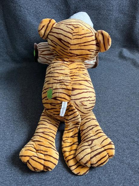 Plyšový ležiaci tiger, 