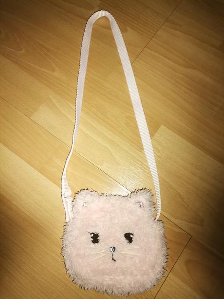 Dievčenská kabelka, 