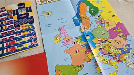 Mapy slovenska a europy + nalepky, 6 ks,