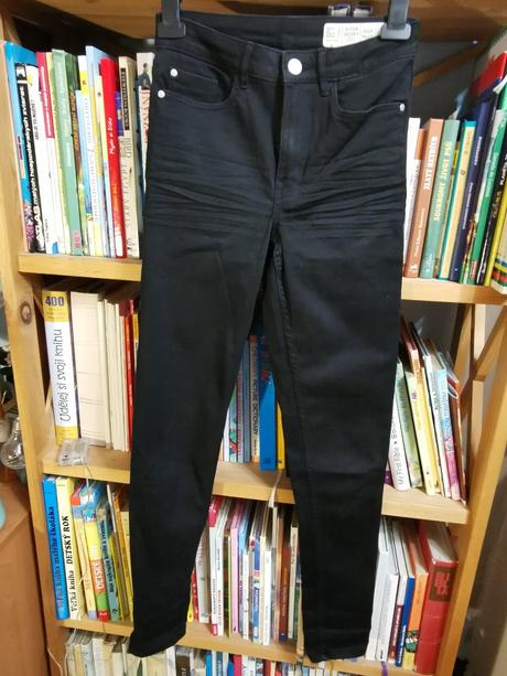 Čierne rifle, esmara,34