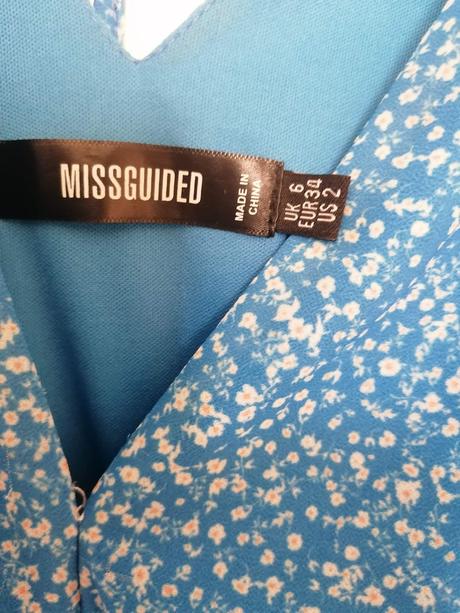 Volánová blúzka, 34