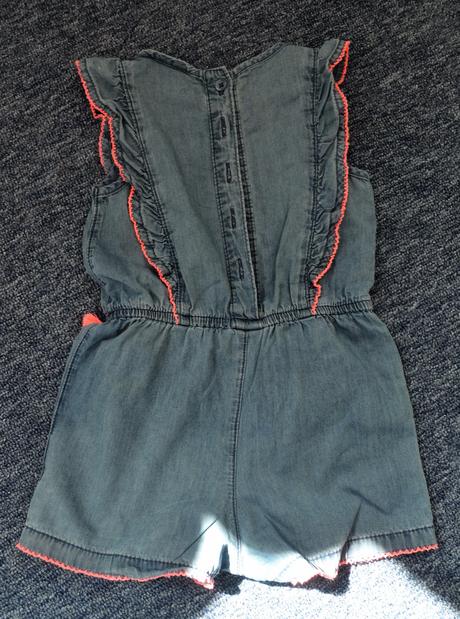 Riflove nohavicove saty, 92