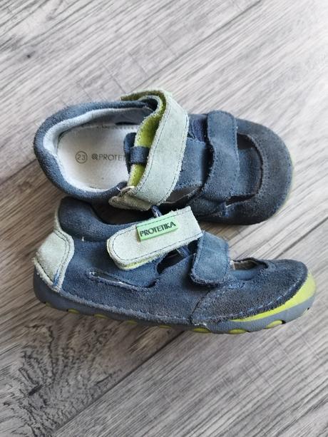 Kožené sandálky, protetika,23
