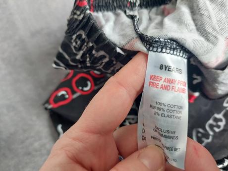 Vianočné xmas tepláky veľ.128, 128