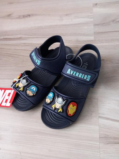 Sandále, marvel,33