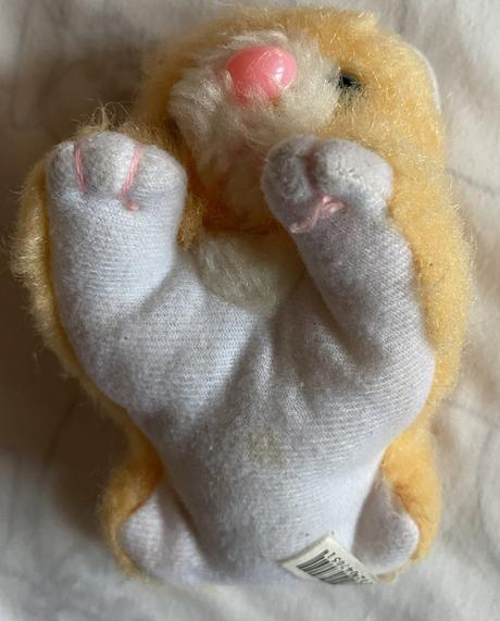 Mačička + loptička + 2ks, spolu 4 ks,