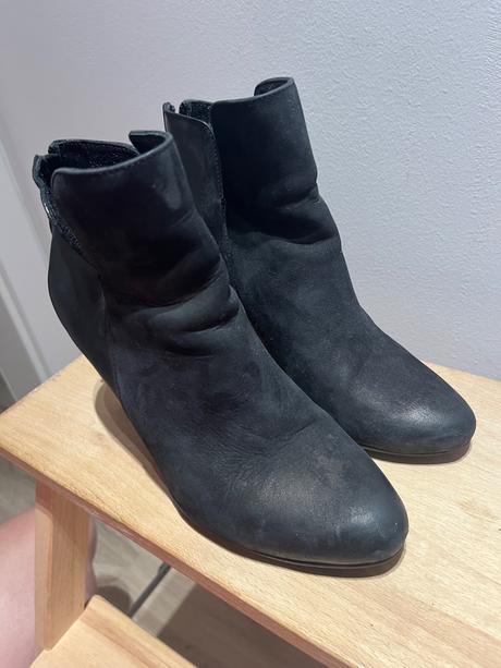 Dámske kotníkové cižmy, 37