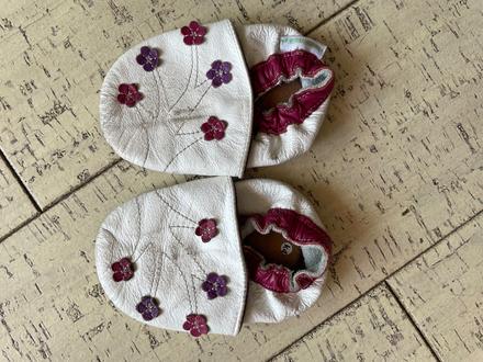 Kožené capačky 13cm (ekotuptusie), <17