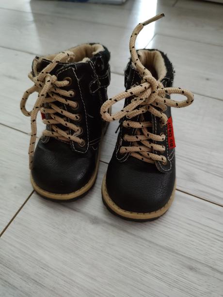 Prechodné topánky, 21