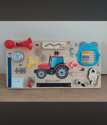 Activity board traktor, 