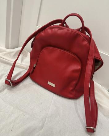 Dámsky ruksak / batoh červený, 