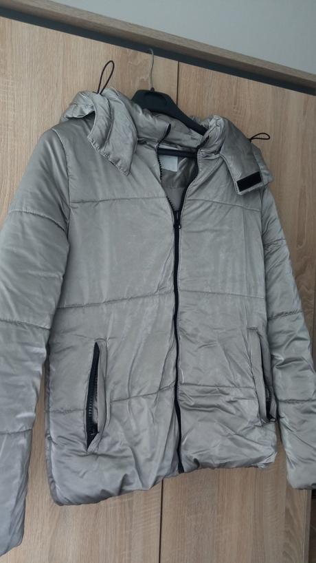 Strieborná matná bunda s kapucňou, m