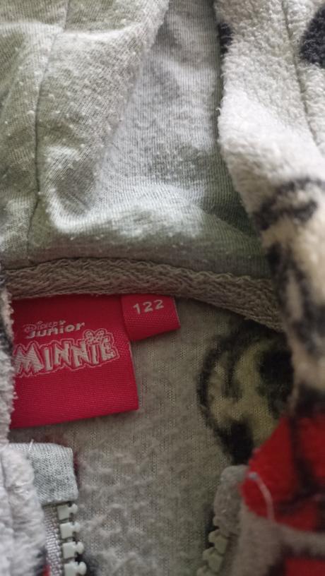 Mikiny a tepláky veľ.122, sinsay,122