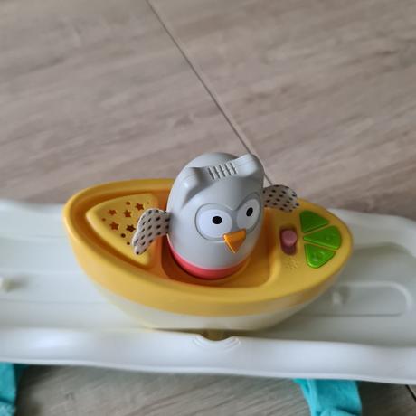 Hracia sovička na lodke,