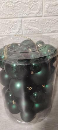 Vianočné gule smaragdové, 
