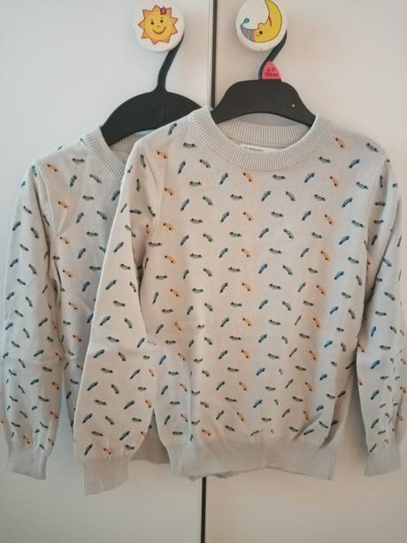 Svetríky s autíčkami, sinsay,122