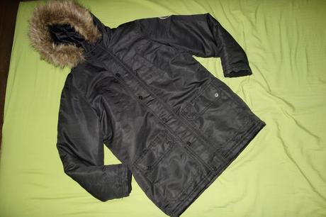 Zimna bunda hype, 152