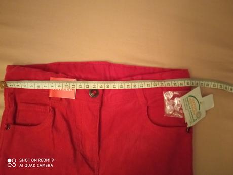 Menčestráky ešte s visačkou, lupilu,104