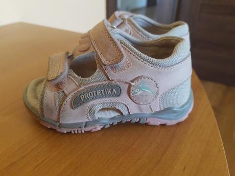 Sandalky, protetika,22