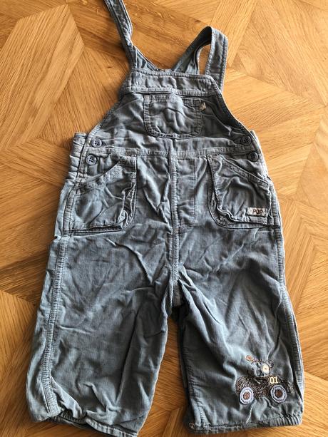 Menčestrové nohavice na traky, 68