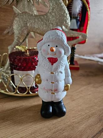 Vianočná soška snehuliak,