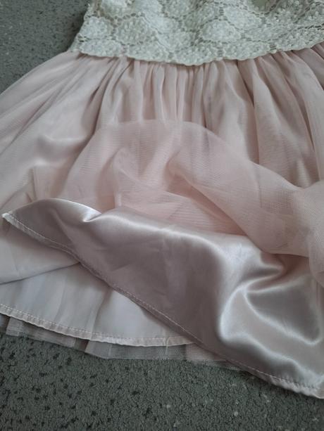 Šaty top stav, pepco,110