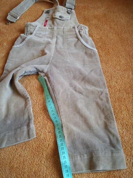 Nohavice s trakmi 86 s poštou, 86