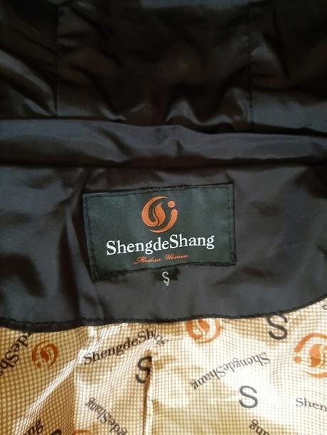 Dievčenská jesenná vetrovka, s