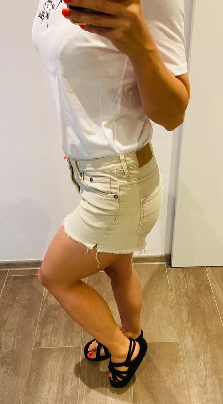 H&m bledé riflové kraťasy, h&m,36