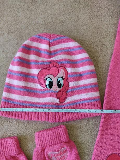 Set ciarka, sal, rukavice, reserved,110