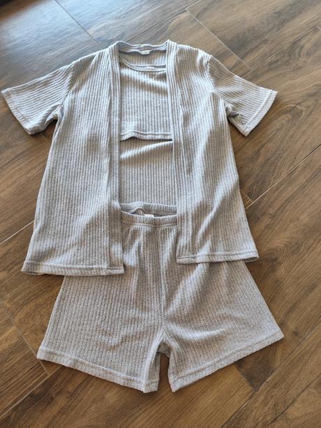 Sada oblečenia 152, 140–152